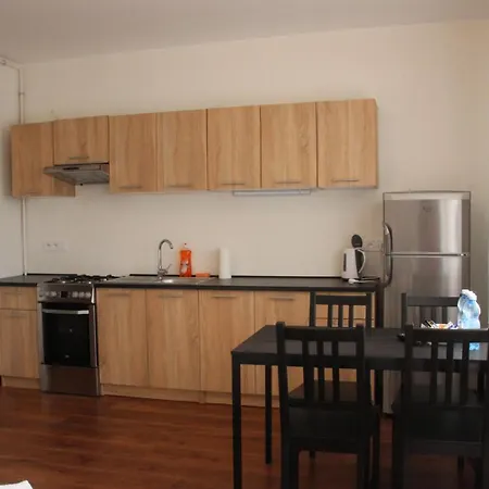 홈스테이 Fredry 8 Piastow