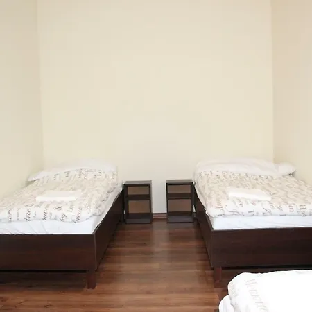 Проживание в семье Fredry 8 Piastow