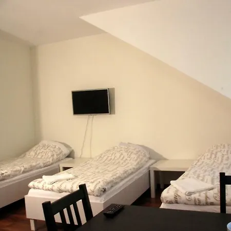 Fredry 8 홈스테이 *