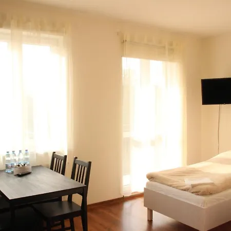 Fredry 8 Homestay